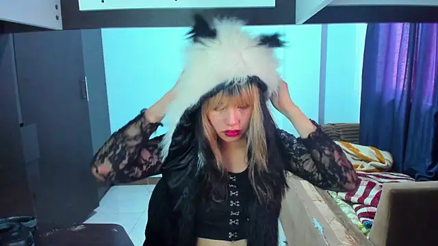 Akane-Mou online show from 01-25-25, 02:47