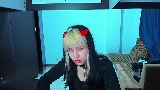 Akane-Mou online show from 02-15-25, 08:22