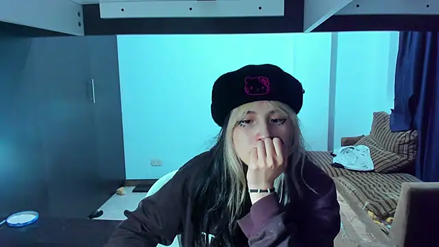 Akane-Mou online show from 03-07-25, 10:24