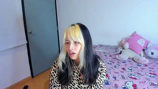 Akane-Mou online show from 03-12-25, 10:37