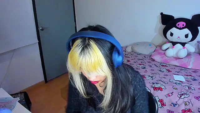 Akane-Mou online show from 03-17-25, 07:57