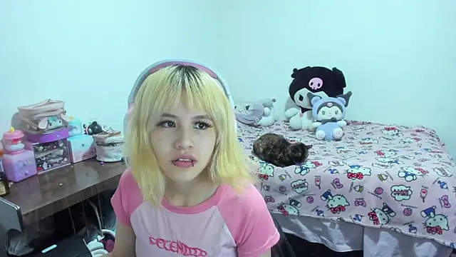 Akane-Mou online show from 09-18-25, 06:37