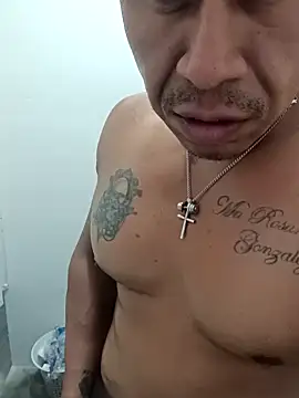 Snapshot of ivandignity chatting on 12-14-25, 12:05 ivandignity online show from 12-14-25, 12:05