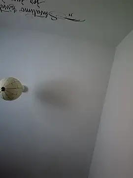 Snapshot of cuci45 chatting on 09-13-25, 03:39 cuci45 online show from 09-13-25, 03:39