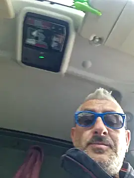 Snapshot of cuci45 chatting on 10-30-25, 12:28 cuci45 online show from 10-30-25, 12:28