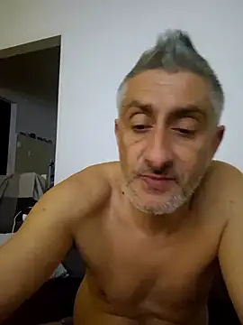 Snapshot of cuci45 chatting on 11-30-25, 11:42 cuci45 online show from 11-30-25, 11:42