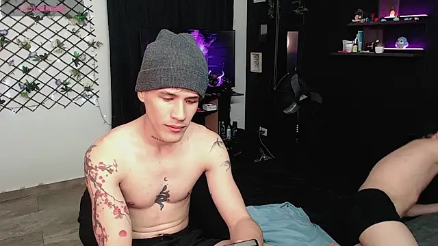 Snapshot of andybxby chatting on 01-29-25, 11:14 andybxby online show from 01-29-25, 11:14