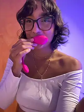 aurora xoxo online show from 01-06-25, 04:47