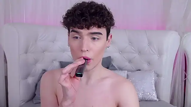 RobbyCharming online show from 11-21-25, 03:38