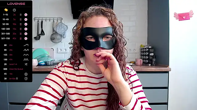 Snapshot of BubbbleGumm chatting on 02-17-25, 08:09 BubbbleGumm online show from 02-17-25, 08:09