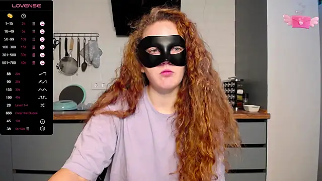 Snapshot of BubbbleGumm chatting on 03-01-25, 03:05 BubbbleGumm online show from 03-01-25, 03:05