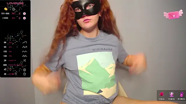 Snapshot of BubbbleGumm chatting on 03-18-25, 03:31 BubbbleGumm online show from 03-18-25, 03:31