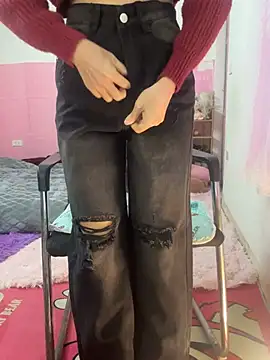 Snapshot of PinkCoi888 chatting on 02-22-25, 02:08 PinkCoi888 online show from 02-22-25, 02:08