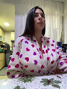 Snapshot of charlotte_stevenss_ chatting on 01-17-25, 07:05 charlotte stevenss  online show from 01-17-25, 07:05