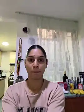 Snapshot of charlotte_stevenss_ chatting on 01-21-25, 02:48 charlotte stevenss  online show from 01-21-25, 02:48