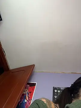 Snapshot of charlotte_stevenss_ chatting on 09-14-25, 02:38 charlotte stevenss  online show from 09-14-25, 02:38
