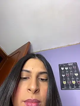 Snapshot of charlotte_stevenss_ chatting on 09-20-25, 02:07 charlotte stevenss  online show from 09-20-25, 02:07