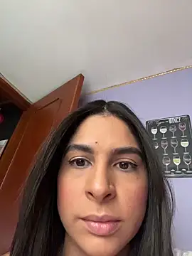 Snapshot of charlotte_stevenss_ chatting on 10-03-25, 02:03 charlotte stevenss  online show from 10-03-25, 02:03