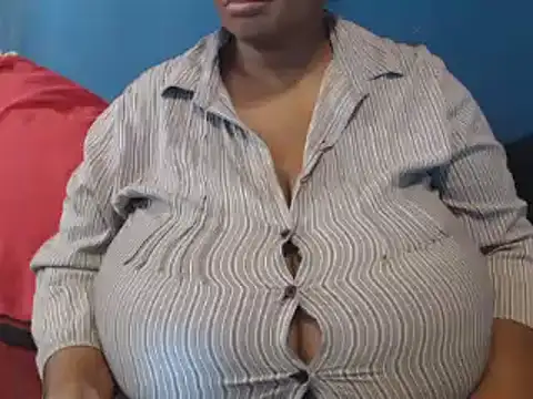 CUTEFIRMMELONSS online show from 02-15-25, 08:00