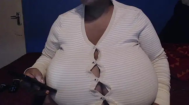 CUTEFIRMMELONSS online show from 03-06-25, 09:20