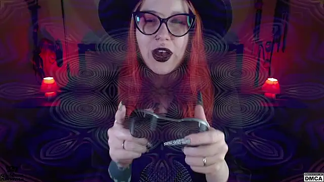 Snapshot of Amanita__Pantherina chatting on 12-18-24, 02:28 Amanita  Pantherina online show from 12-18-24, 02:28