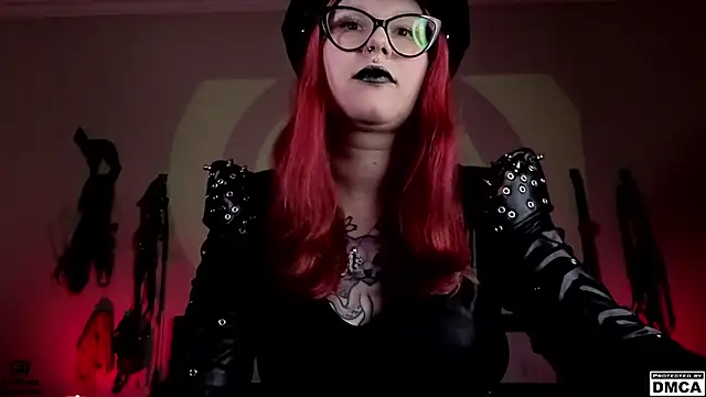 Snapshot of Amanita__Pantherina chatting on 02-25-25, 01:28 Amanita  Pantherina online show from 02-25-25, 01:28