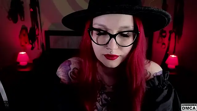 Snapshot of Amanita__Pantherina chatting on 03-12-25, 02:23 Amanita  Pantherina online show from 03-12-25, 02:23