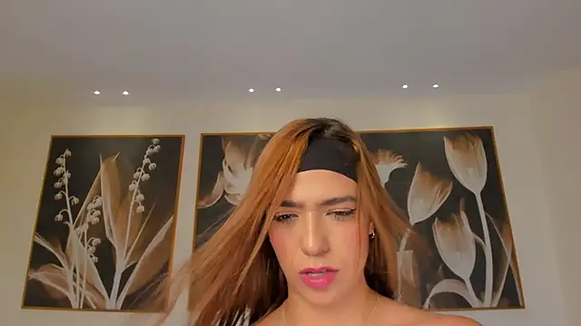 MariamRivera  online show from 12-04-24, 07:17