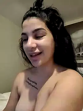 Snapshot of Samira30 chatting on 12-02-24, 08:30 Samira30 online show from 12-02-24, 08:30