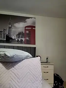 Snapshot of Samira30 chatting on 01-13-25, 08:26 Samira30 online show from 01-13-25, 08:26