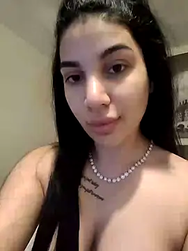 Snapshot of Samira30 chatting on 01-18-25, 08:31 Samira30 online show from 01-18-25, 08:31