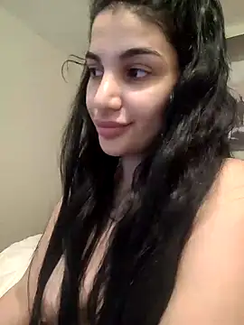 Snapshot of Samira30 chatting on 01-23-25, 02:28 Samira30 online show from 01-23-25, 02:28