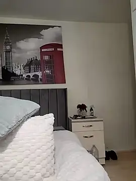 Snapshot of Samira30 chatting on 01-25-25, 08:31 Samira30 online show from 01-25-25, 08:31