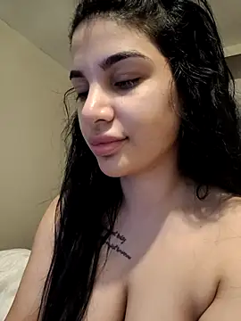 Snapshot of Samira30 chatting on 02-07-25, 08:44 Samira30 online show from 02-07-25, 08:44