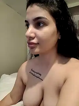 Snapshot of Samira30 chatting on 02-14-25, 11:42 Samira30 online show from 02-14-25, 11:42