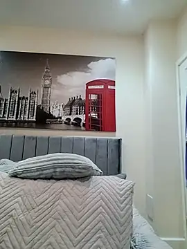 Snapshot of Samira30 chatting on 03-11-25, 08:20 Samira30 online show from 03-11-25, 08:20