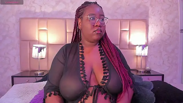 Snapshot of Darnellqueen chatting on 01-05-25, 04:25 Darnellqueen online show from 01-05-25, 04:25