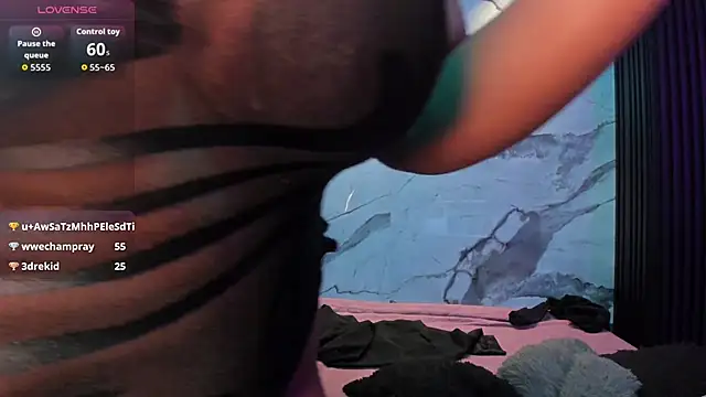 Darnellqueen online show from 04-25-26, 12:35