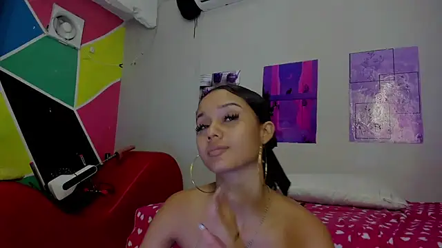 MarianaManzur online show from 02-22-25, 01:46