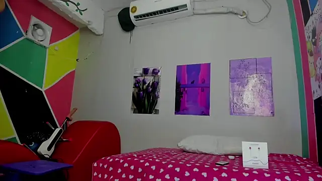 MarianaManzur online show from 02-27-25, 02:21