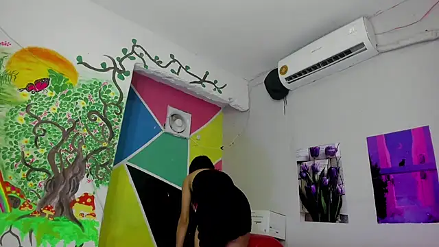 MarianaManzur online show from 02-28-25, 08:18