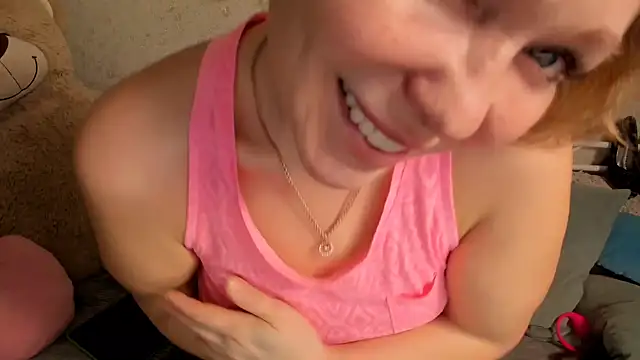 Snapshot of SimonaMartin chatting on 01-27-25, 09:55 SimonaMartin online show from 01-27-25, 09:55