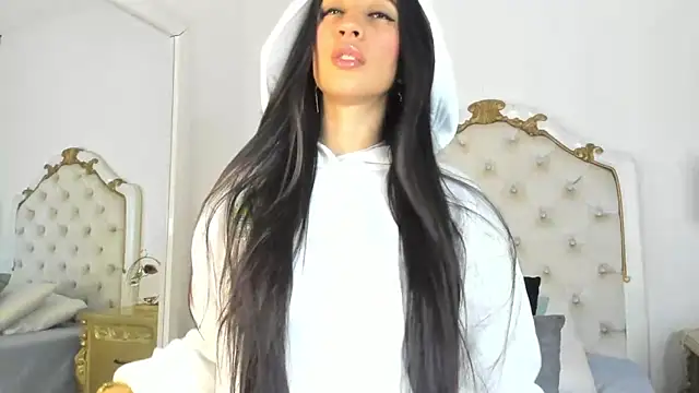 Valentina Ross  online show from 02-13-25, 12:21