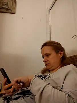 Snapshot of She-devilx chatting on 12-04-25, 11:02 She-devilx online show from 12-04-25, 11:02