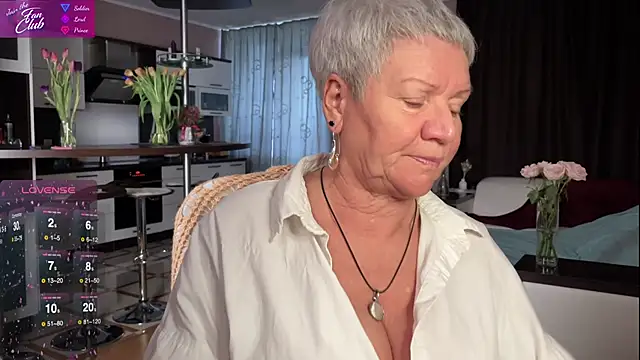 roxana brooks online show from 03-11-25, 01:34