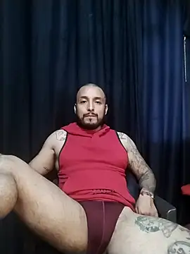 Snapshot of KenllyH chatting on 03-22-25, 03:20 KenllyH online show from 03-22-25, 03:20