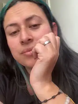 Snapshot of adriluna chatting on 09-15-25, 09:37 adriluna online show from 09-15-25, 09:37