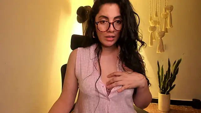 Mala Bad online show from 03-13-25, 04:01