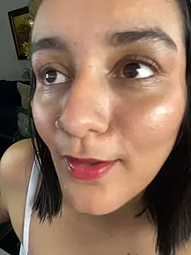 Snapshot of Lucia-Candy chatting on 01-07-25, 01:06 Lucia-Candy online show from 01-07-25, 01:06