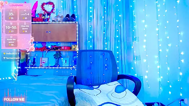 Snapshot of Aleexx___ chatting on 02-01-25, 03:18 Aleexx online show from 02-01-25, 03:18